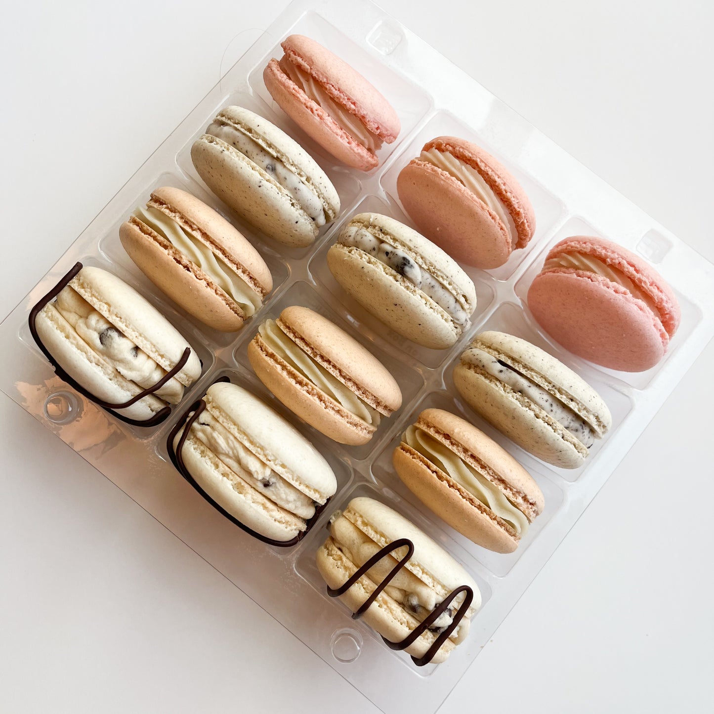 Extra Macarons