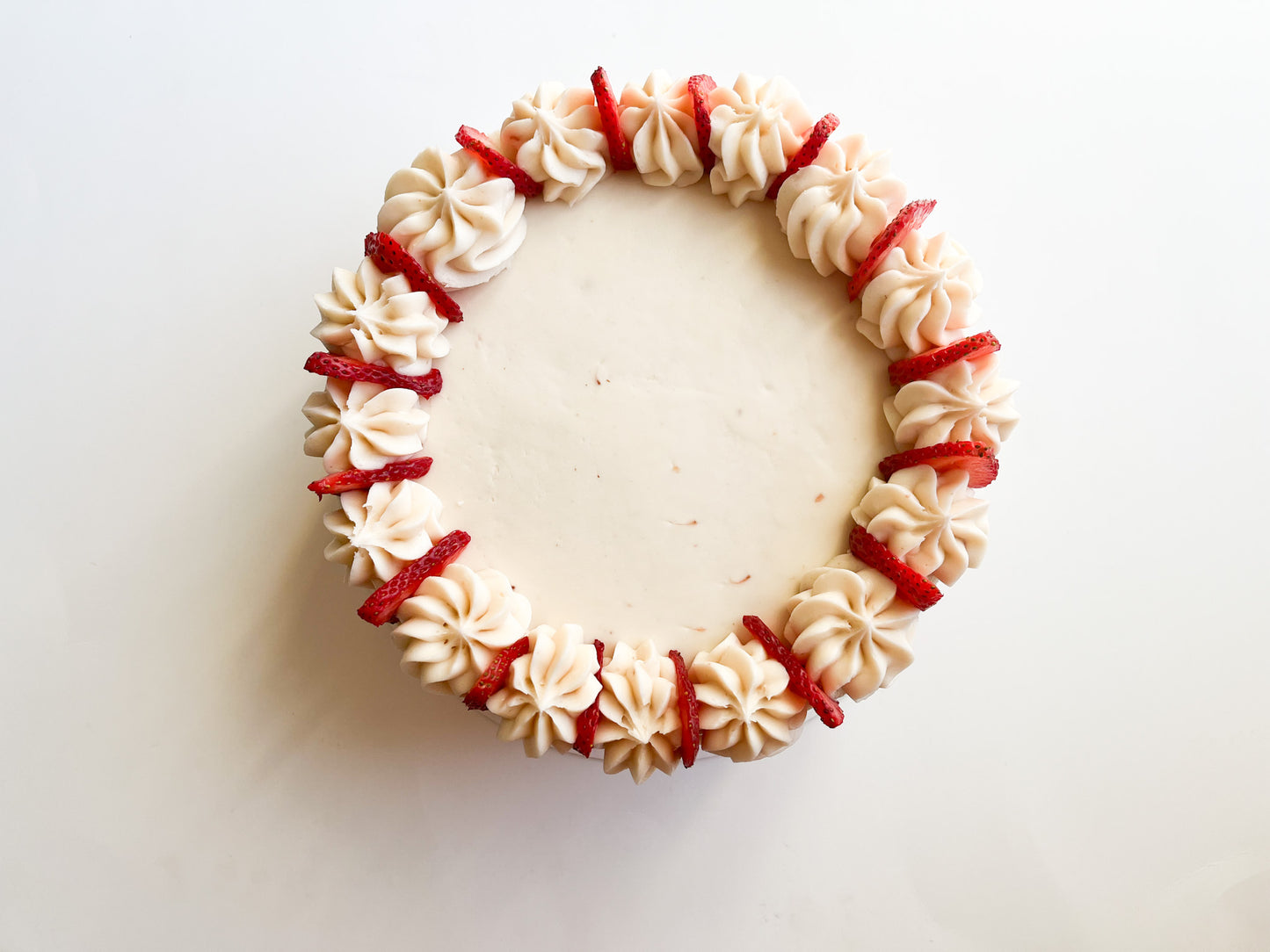 *Limited Time* Strawberry Cake