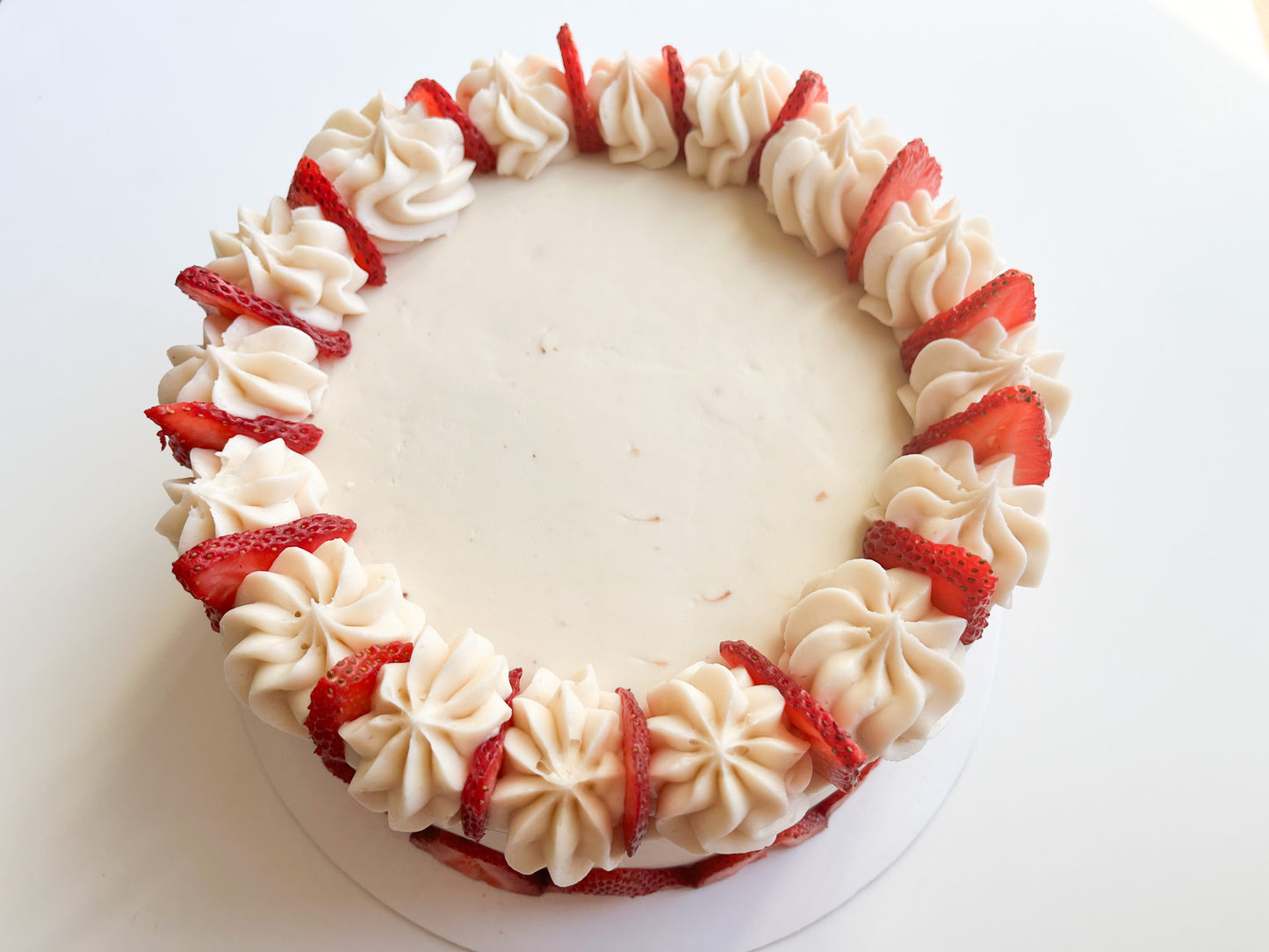 *Limited Time* Strawberry Cake