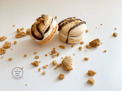 June Macaron Box